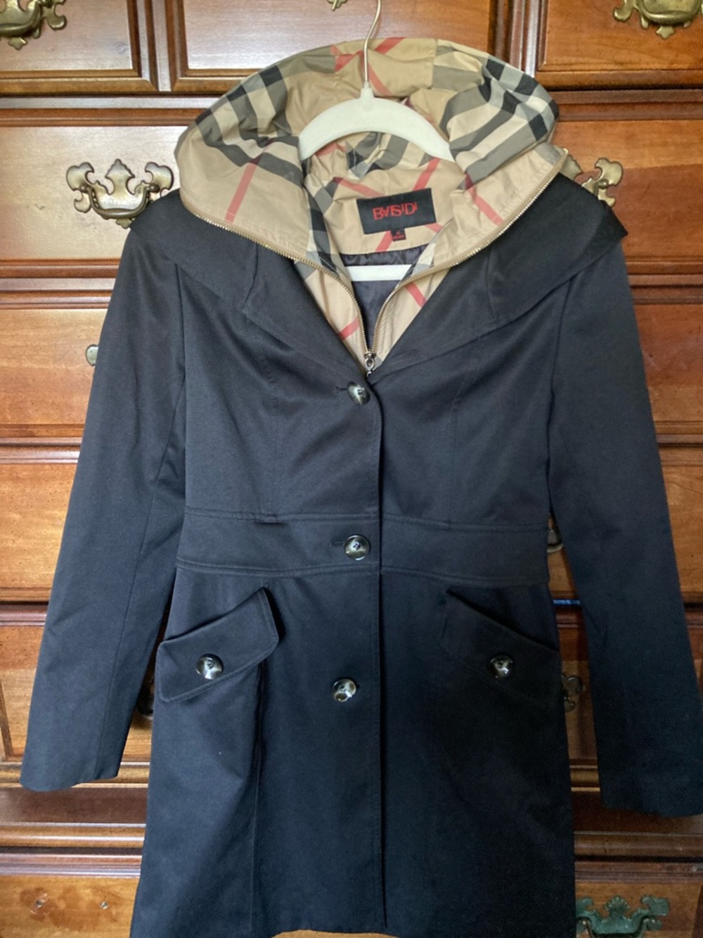 Trench Coat with Plaid Lining